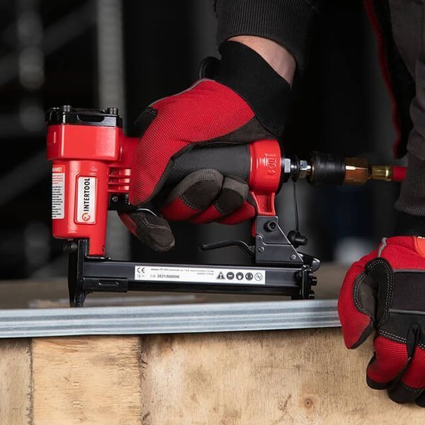 Степлер пневматичний, для скоби 12,80&times;16 мм INTERTOOL PT-1610  153966 купити в Україні