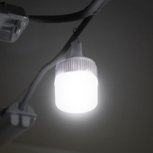 Світильник акумуляторний підвісний 24 SMD, сонячна панель, індикатор заряду INTERTOOL LB-0109  151568 купити в Україні