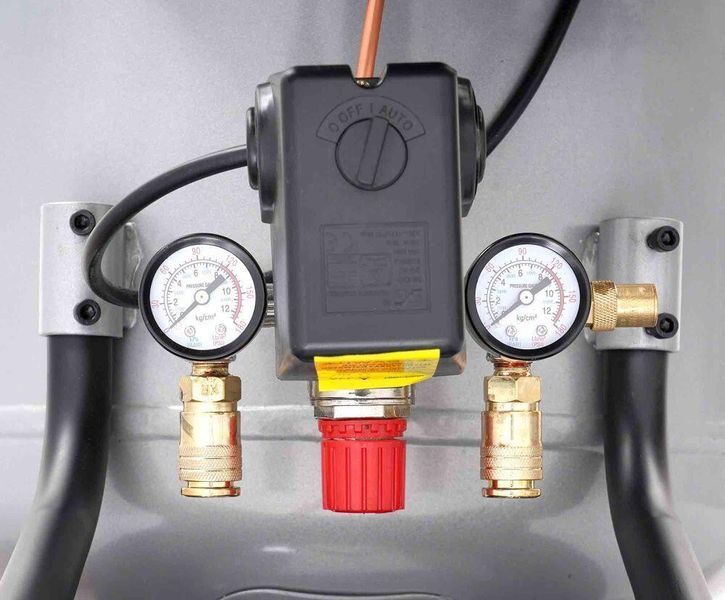 Компресор масляний трьохциліндровий TAGRED TA307B  284002 купити в Україні