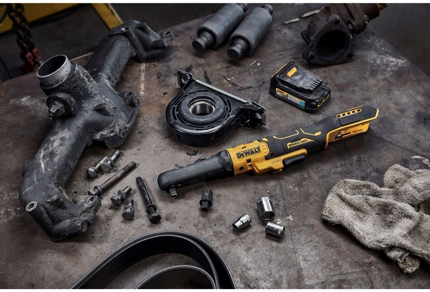 Гайкокрут кутовий - ключ-храповик акумуляторний безщітковий DeWALT DCF510E2G  303149 купити в Україні