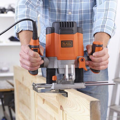 Фрезер мережевий BLACK+DECKER KW1200EKA  134679 купити в Україні